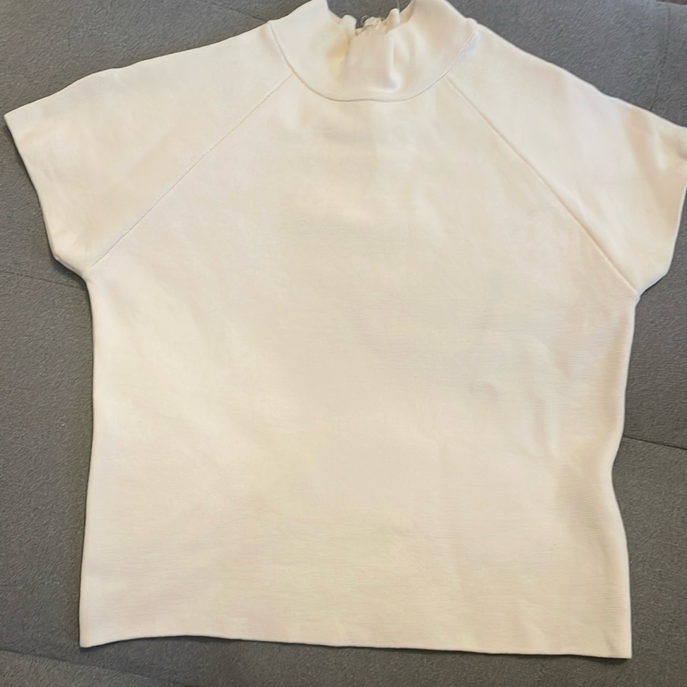 Zara - High Neck - Cream Top - Nice Material - Zipper Back